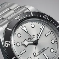 Montre Tudor Black Bay 68